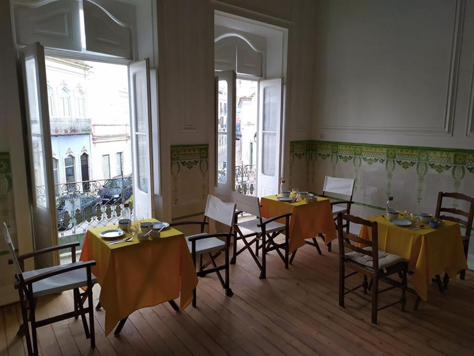 Olhaomirante Guesthouse Bagian luar foto