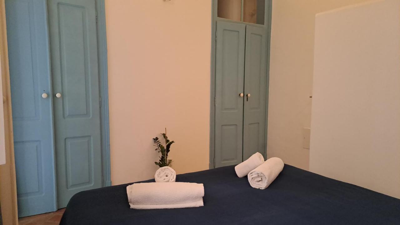 Olhaomirante Guesthouse Bagian luar foto
