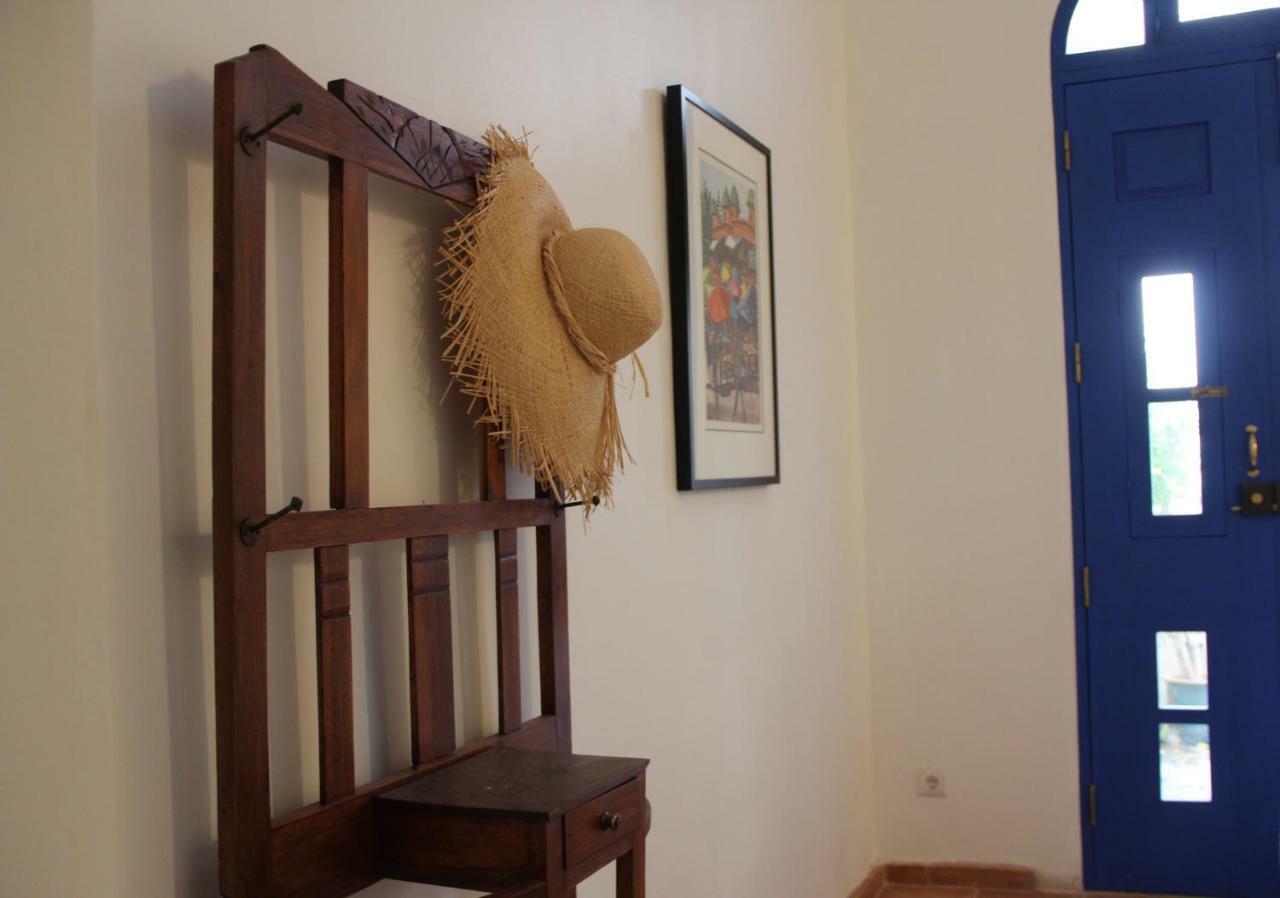 Olhaomirante Guesthouse Bagian luar foto