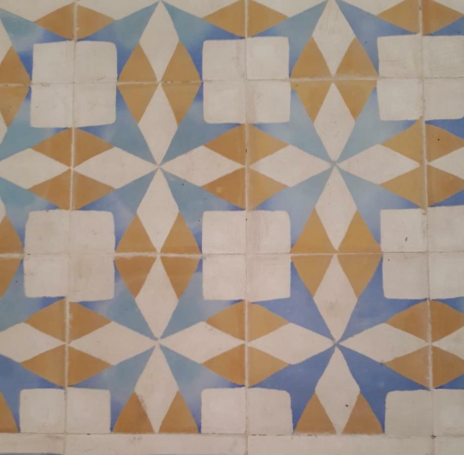 Olhaomirante Guesthouse Bagian luar foto