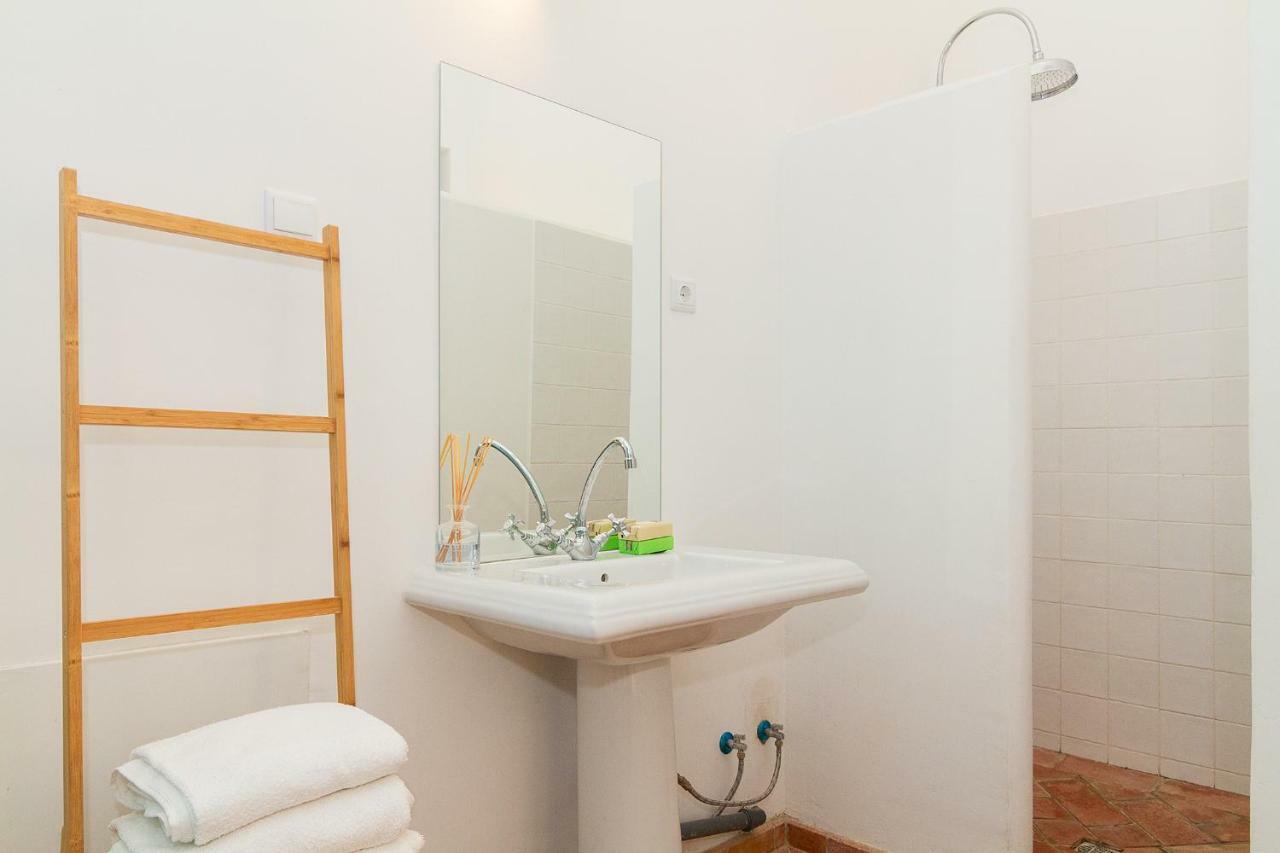 Olhaomirante Guesthouse Bagian luar foto